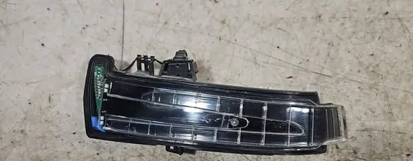 Mercedes-Benz E W212 Mirror indicator light A2129067401