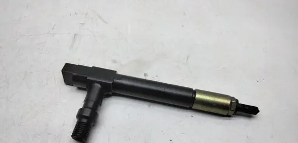 Mazda Premacy Fuel injector 7390