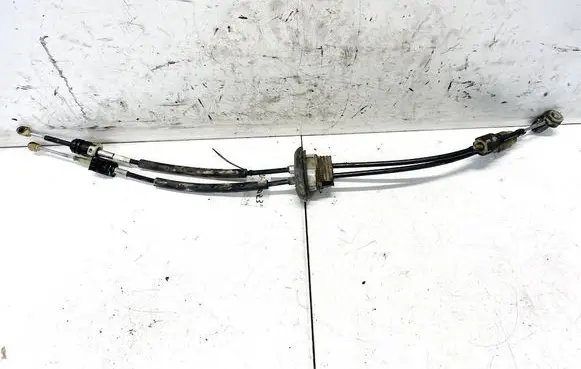 Gear shift cable linkage