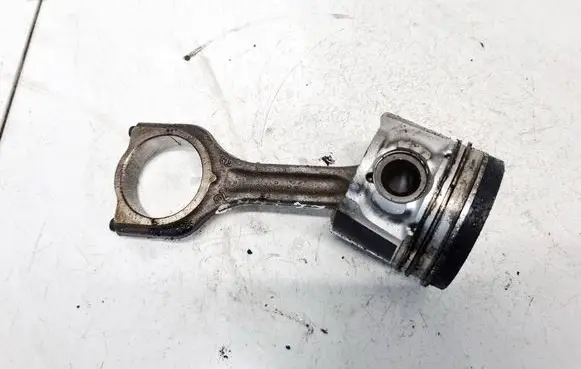 Peugeot 308 Piston with connecting rod 