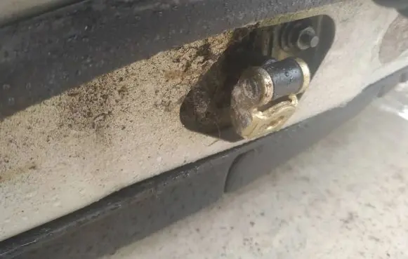 Volvo S80 Rear door check strap stopper