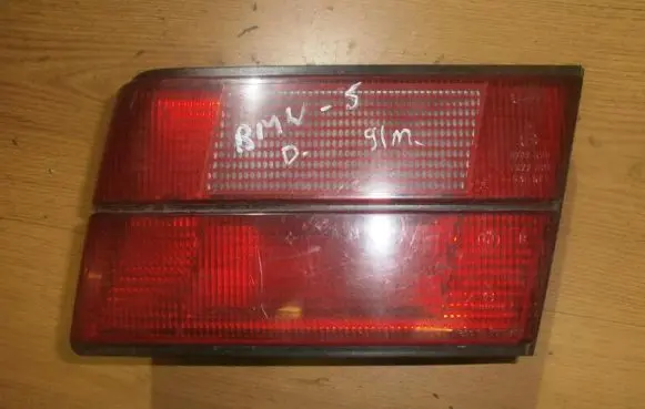 BMW 5 E34 Tailgate rear/tail lights 1384012r 8769r23