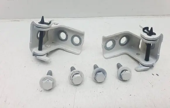 Jeep Avenger Rear door hinge set 