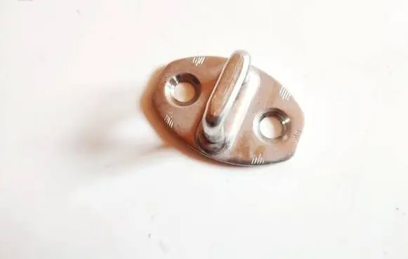 Volkswagen PASSAT B5 Rear door lock loop/hook striker 3b0837033d