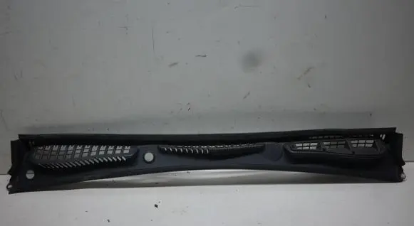 Citroen C3 Picasso Wiper trim 9681736380