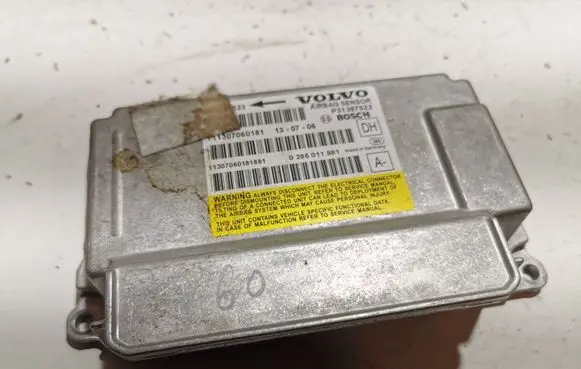 Volvo V60 Airbag control unit/module 31387523