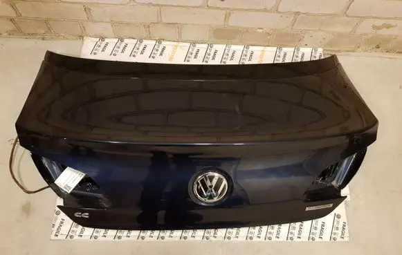 Volkswagen PASSAT CC Tailgate/trunk/boot lid