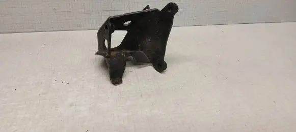 Volkswagen Golf III Engine mounting bracket 1H0199278