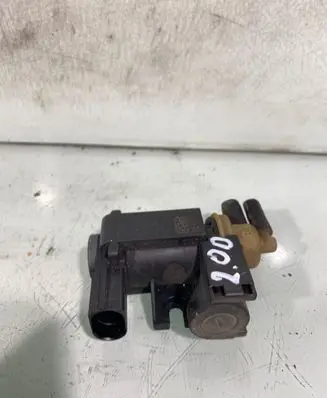 Audi A4 S4 B8 8K Turbo solenoid valve 8k0906627