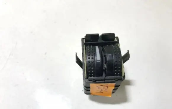 Volkswagen Golf IV Headlight level height control switch 1j0941333a
