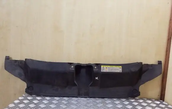 Audi A6 C7 Top upper radiator support slam panel 4G0807081