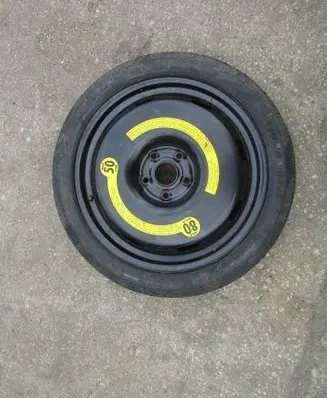 Volkswagen Golf IV R12 spare wheel 1K0601027B
