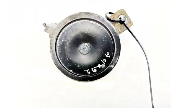 Chevrolet Tacuma Horn signal e13000053