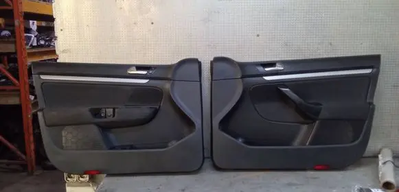 Volkswagen Jetta V Door card panel trim set 