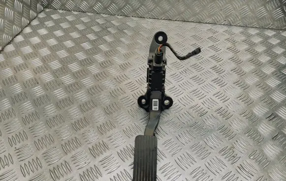 KIA Rio Accelerator throttle pedal 32700XXXXX