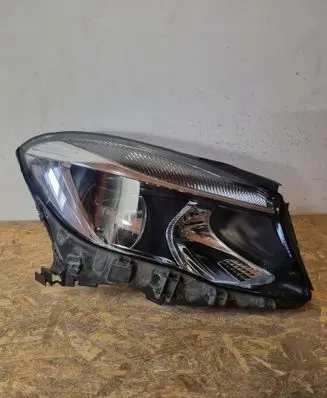 Mercedes-Benz GLA W156 Headlight/headlamp