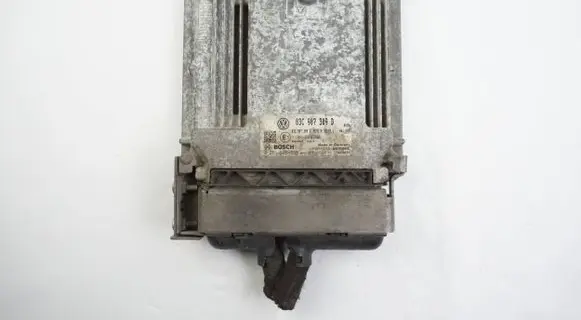Volkswagen PASSAT B7 Engine control unit/module 03C907309D 0261S06338