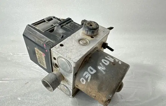 Ford Mondeo Mk III ABS Pump 0265800007 11373 089215