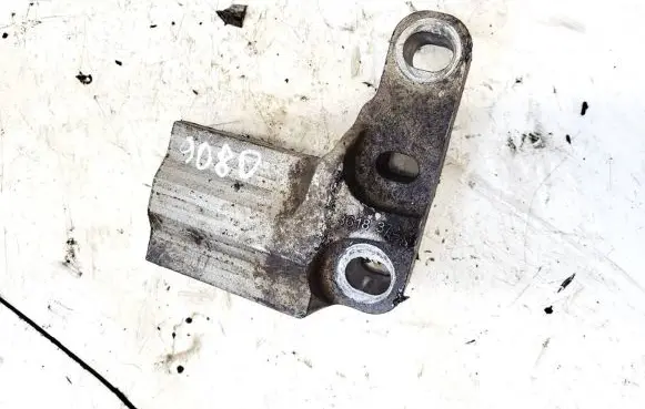 Seat Altea Engine mounting bracket 8618372