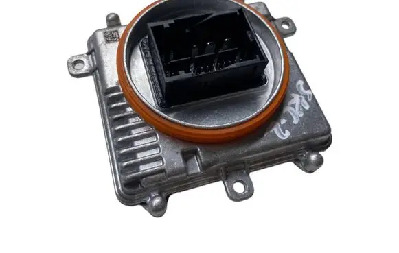 Volkswagen PASSAT B8 LED ballast control module 992941571AC 3992941571AC 10101500045