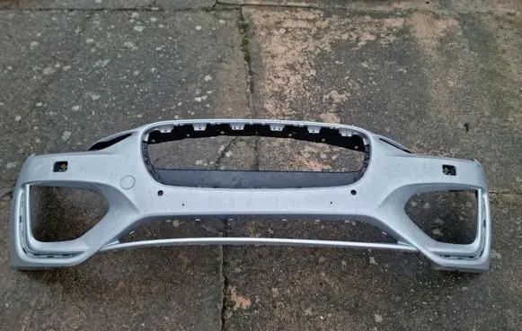 Jaguar XE Front bumper