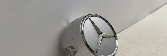 Mercedes-Benz S W220 Original wheel cap 2204000125