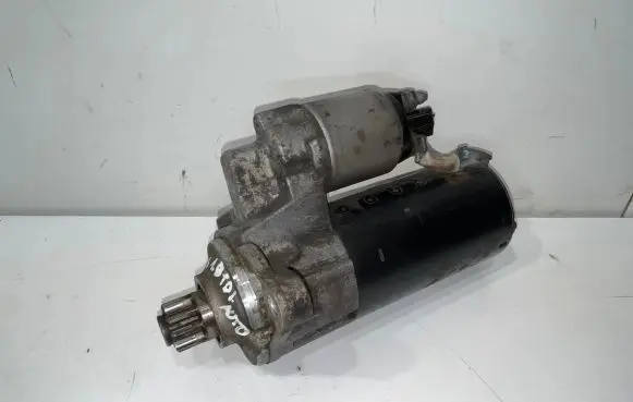 Volkswagen PASSAT B6 Starter motor 0001123016 02E911023H