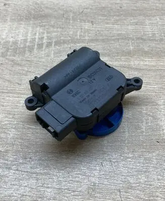 Seat Altea Air flap motor/actuator 8E1820511F 0132801322