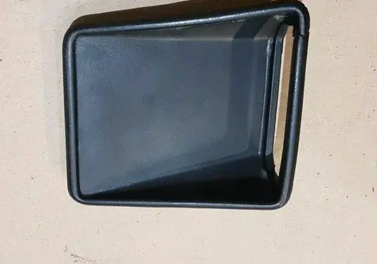 Volkswagen Golf II Seat belt trim 193867329