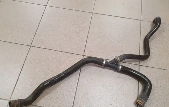 Ford Transit Custom Engine coolant pipe/hose BK218286BD