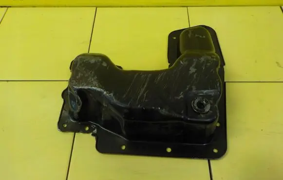 Peugeot 2008 II Oil sump 9829898980