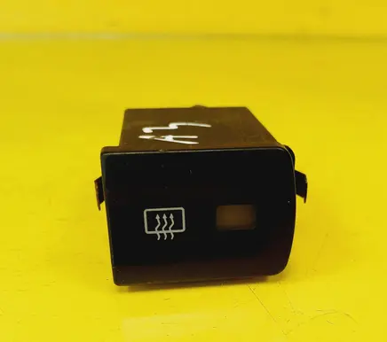 Audi A3 S3 8L Windscreen/window heater switch 8LO941503A