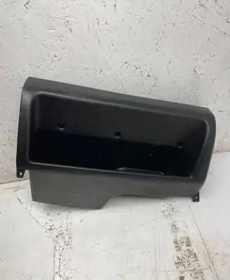 Volkswagen Golf III Glove box 1H1857924
