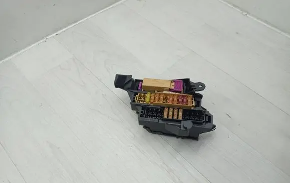 Audi A4 S4 B8 8K Fuse box set 8K2971845B
