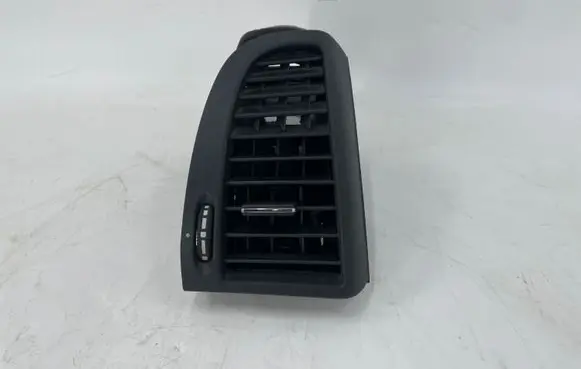 Mercedes-Benz Vito Viano W639 Dashboard side air vent grill/cover trim A6398300254