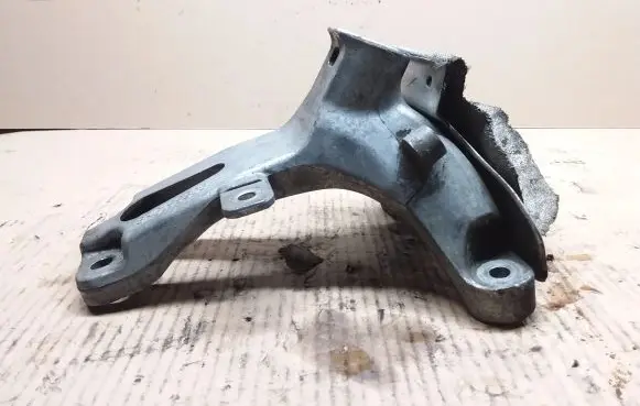 Audi A5 Sportback 8TA Engine mounting bracket 8K0199308BJ