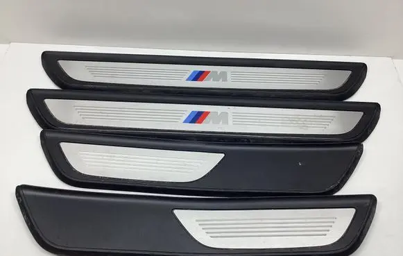 Sill/side skirt trim
