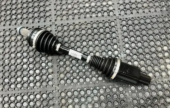Mercedes-Benz GLC X253 C253 Front driveshaft A2533307900