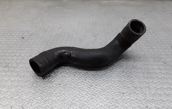 Volkswagen Golf VI Engine coolant pipe/hose
