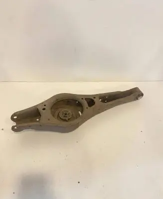Volkswagen PASSAT B7 Rear control arm 1K0505311AA