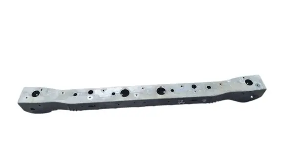 Nissan Leaf II (ZE1) Front bumper cross member