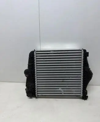 Audi SQ7 Intercooler radiator 4M0145803BG