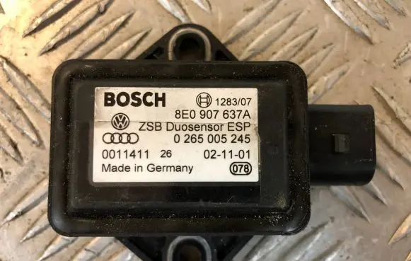 Audi A6 S6 C5 4B ESP acceleration yaw rate sensor 8E0907637A 0265005245 0011411