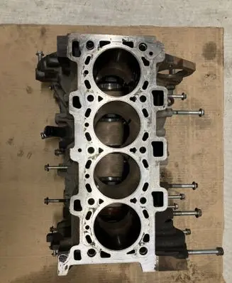 Nissan Navara D23 Engine block YS23E280