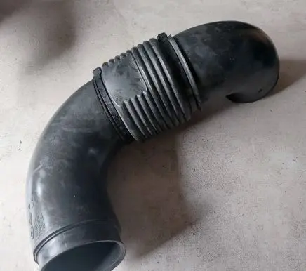 Hyundai Tucson JM Air intake hose/pipe 281392E250