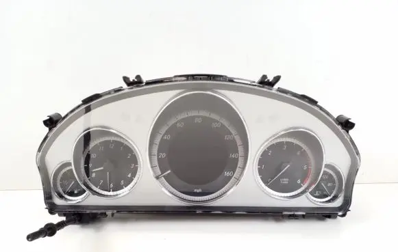 Mercedes-Benz E C207 W207 Speedometer (instrument cluster) A2129001814