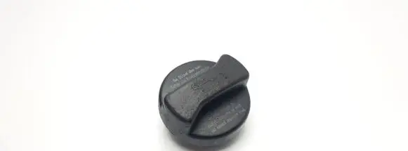Audi A8 S8 D2 4D Oil filler cap 026103485