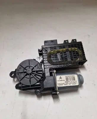 Citroen C4 I Picasso Front door window regulator motor 9654087880