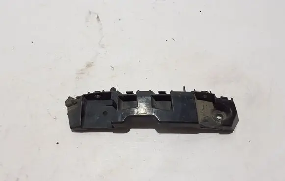 Dacia Logan II Front bumper mounting bracket 631427999R