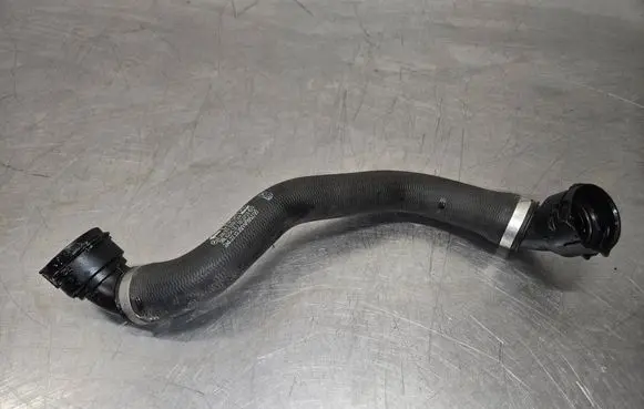 Mercedes-Benz C W206 Engine coolant pipe/hose A2065013200